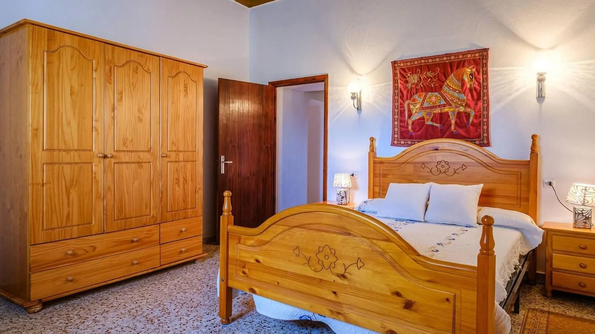 Villa El Encanto, Ideal For Families And Groups 산트 미켈 데 발란사트 0*,